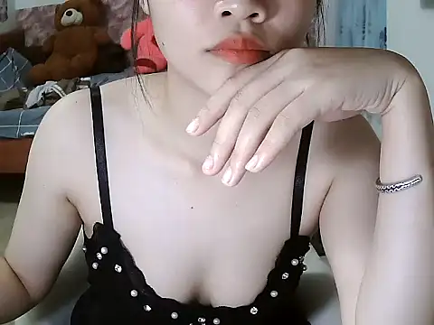 Snapshot of zubu_202 chatting on 31, 10, 2025 zubu 202 online show from 31, 10, 2025