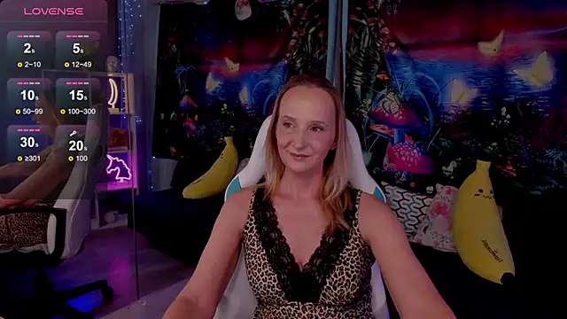 ScarlettPalmer online show from 12, 3, 2026