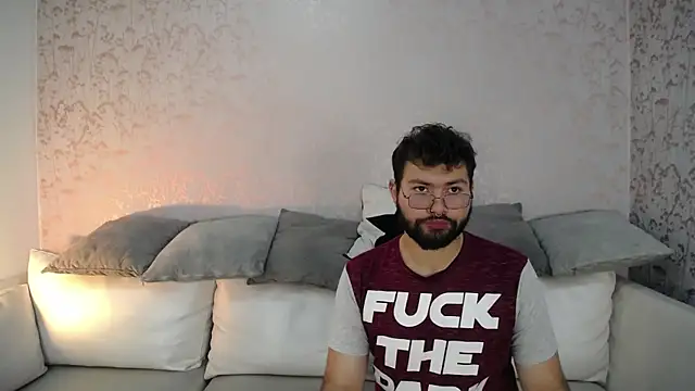 Snapshot of BlakeGray_ chatting on 11, 11, 2025 BlakeGray online show from 11, 11, 2025