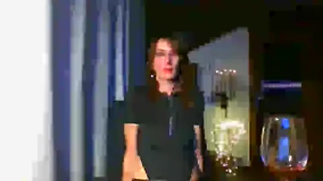 Snapshot of MissDyannis chatting on 28, 10, 2025 MissDyannis online show from 28, 10, 2025