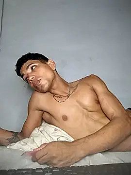 Alex Sweeting online show from 8, 11, 2025