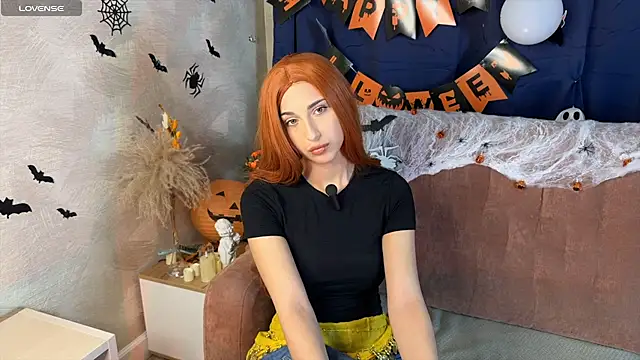 SharonStormy online show from 2, 11, 2025