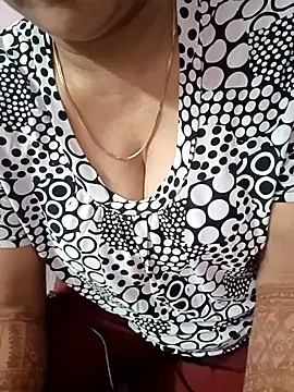 Snapshot of Richarani321 chatting on 27, 10, 2025 Richarani321 online show from 27, 10, 2025