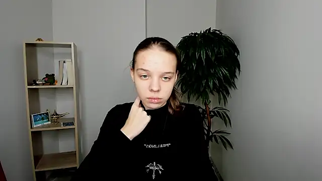 CorazonKlann online show from 29, 10, 2025