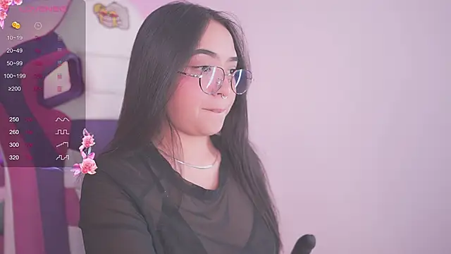 Snapshot of Zaffy_ chatting on 4, 11, 2025 Zaffy online show from 4, 11, 2025