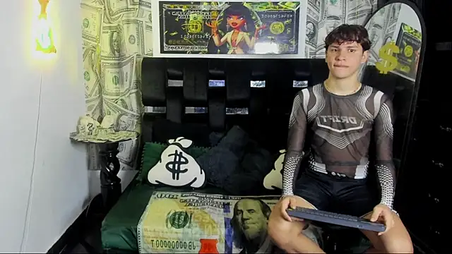 Snapshot of Magic_Duo chatting on 30, 10, 2025 Magic Duo online show from 30, 10, 2025