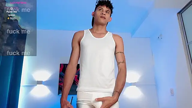 KamiSuarez online show from 17, 2, 2026