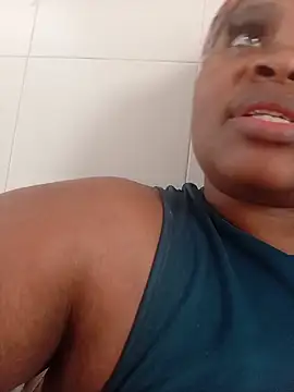 Snapshot of ThickLeeyanaXX chatting on 23, 6, 2026 ThickLeeyanaXX online show from 23, 6, 2026