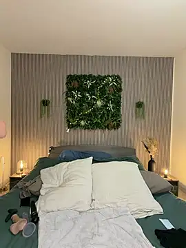 MysteryGirl   online show from 26, 2, 2026