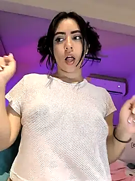 Sara-215 online show from 7, 2, 2026