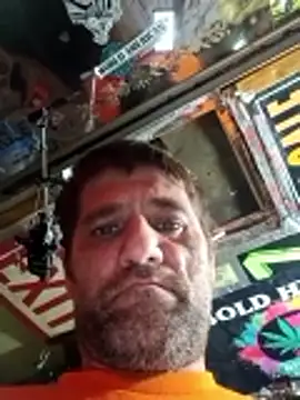 Snapshot of BigThickWhiteDickWilly chatting on 2, 5, 2026 BigThickWhiteDickWilly online show from 2, 5, 2026