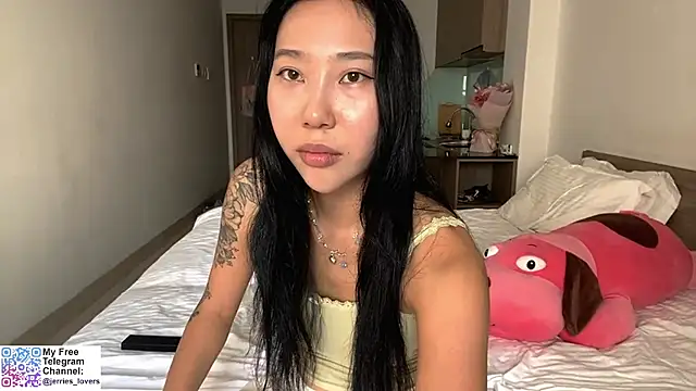 LizParadiz online show from 30, 10, 2025