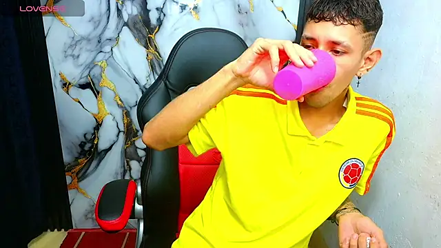 The latin boy online show from 10, 1, 2026