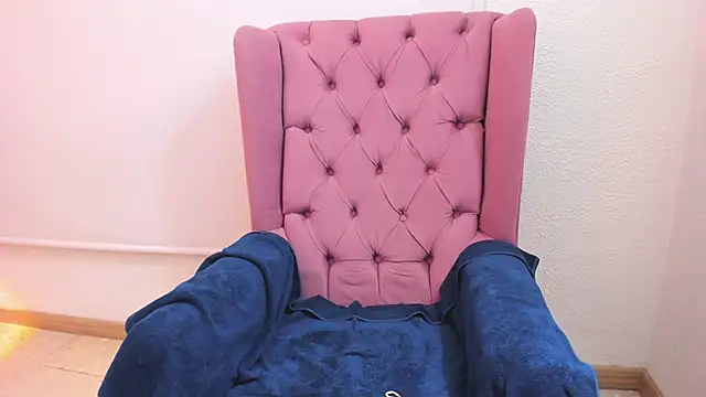 Julietta01 online show from 15, 11, 2025