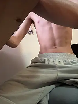 romanceteen online show from 12, 11, 2025