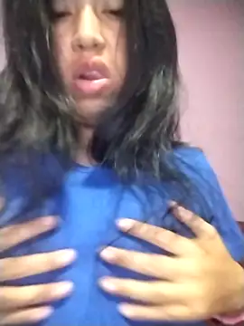 Snapshot of dulcevitasex chatting on 2, 12, 2025 dulcevitasex online show from 2, 12, 2025