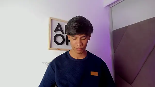 Snapshot of michael_vidal chatting on 31, 10, 2025 michael vidal online show from 31, 10, 2025