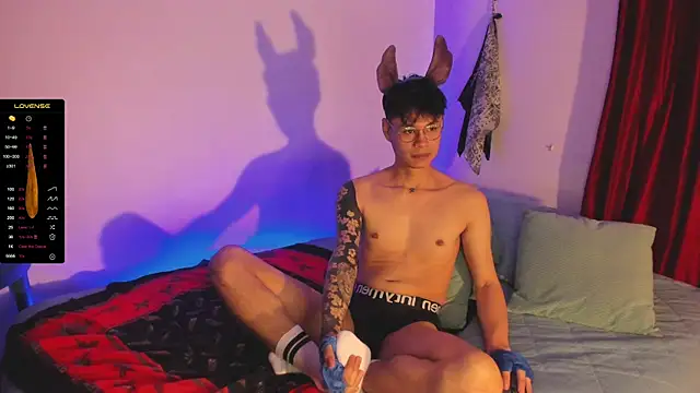 Snapshot of estmonnn chatting on 30, 10, 2025 estmonnn online show from 30, 10, 2025