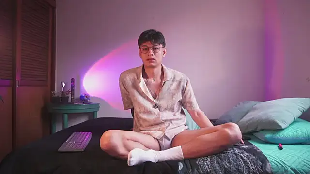 estmonnn online show from 7, 3, 2026