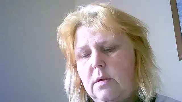 Sylviastar46 online show from 17, 11, 2025