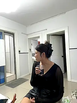 xiaojingzi66 online show from 16, 12, 2025