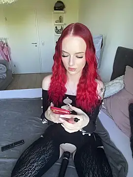 Snapshot of kimkatyrides chatting on 26, 4, 2026 kimkatyrides online show from 26, 4, 2026