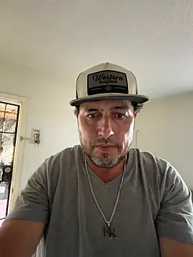 Snapshot of ezrah23 chatting on 14, 7, 2026 ezrah23 online show from 14, 7, 2026