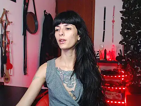 Snapshot of CarrieBurton chatting on 29, 10, 2025 CarrieBurton online show from 29, 10, 2025