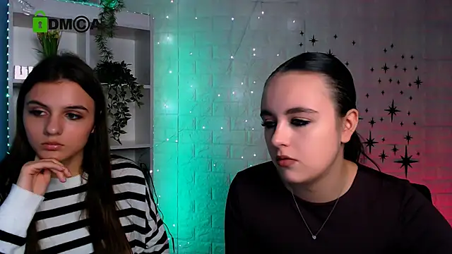 lisa dark  online show from 5, 11, 2025