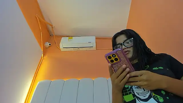 Snapshot of DamianandEva chatting on 16, 1, 2026 DamianandEva online show from 16, 1, 2026