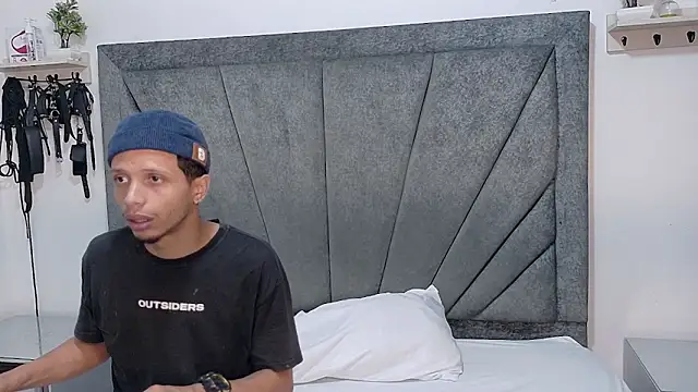 Snapshot of DamianandEva chatting on 17, 1, 2026 DamianandEva online show from 17, 1, 2026