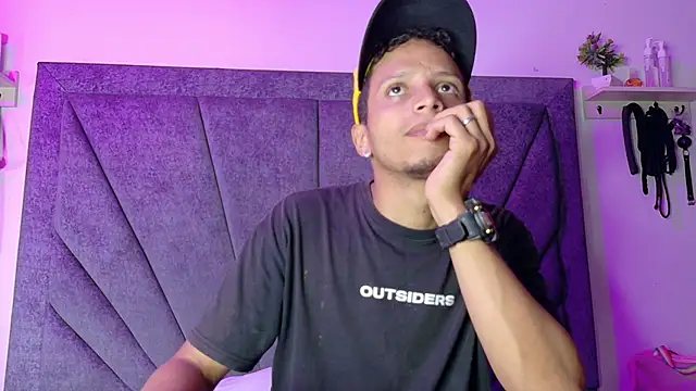 DamianandEva online show from 24, 3, 2026