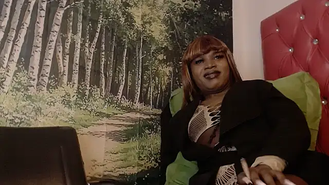 Snapshot of Lucile_Carrie chatting on 22, 6, 2026 Lucile Carrie online show from 22, 6, 2026