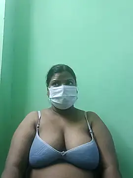 Snapshot of tamil_Nithya_J chatting on 31, 10, 2025 tamil Nithya J online show from 31, 10, 2025