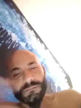 Snapshot of MistedPunt chatting on 1, 11, 2025 MistedPunt online show from 1, 11, 2025