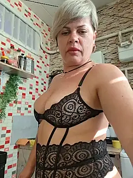 Snapshot of MilkySky chatting on 9, 6, 2026 MilkySky online show from 9, 6, 2026