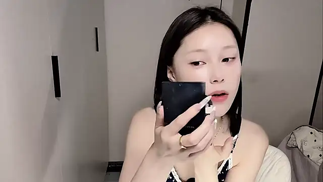 Snapshot of yuyu-33 chatting on 12, 5, 2026 yuyu-33 online show from 12, 5, 2026