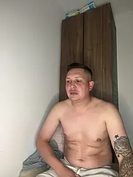 Snapshot of NathanielLux29 chatting on 11, 11, 2025 NathanielLux29 online show from 11, 11, 2025