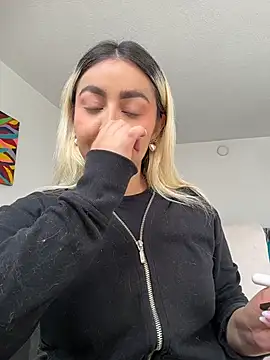 Elina Hills online show from 9, 3, 2026