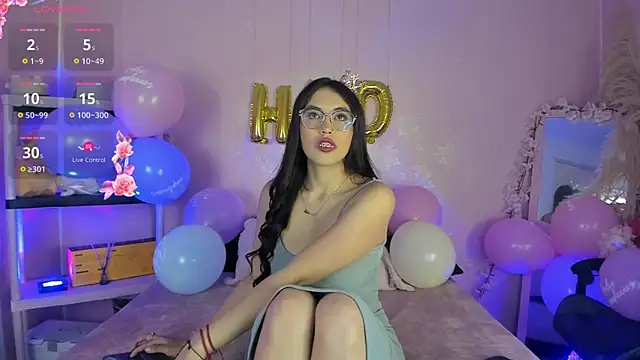 Snapshot of Valk_submissive chatting on 9, 7, 2026 Valk submissive online show from 9, 7, 2026