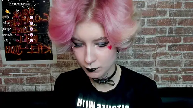 Snapshot of Angel_Julles chatting on 21, 6, 2026 Angel Julles online show from 21, 6, 2026