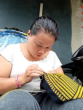 Snapshot of mai-mai22 chatting on 31, 10, 2025 mai-mai22 online show from 31, 10, 2025