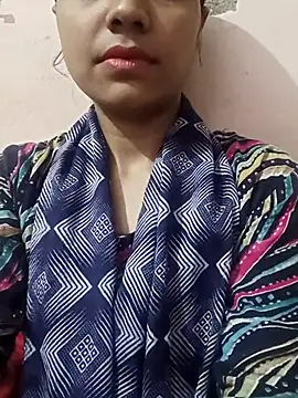 Snapshot of HOT_SANVI_25 chatting on 30, 10, 2025 HOT SANVI 25 online show from 30, 10, 2025