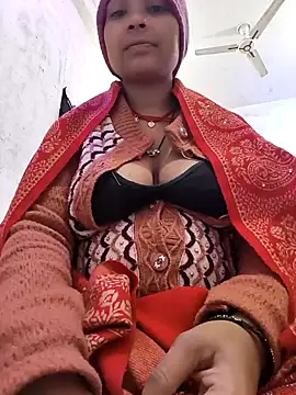 Snapshot of Cute_Arushi chatting on 2, 12, 2025 Cute Arushi online show from 2, 12, 2025