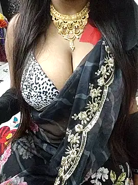 Snapshot of Rithikasangupta chatting on 8, 11, 2025 Rithikasangupta online show from 8, 11, 2025