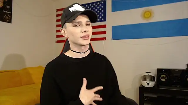 Snapshot of danny_noir chatting on 4, 11, 2025 danny noir online show from 4, 11, 2025