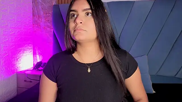 amarahanks1 online show from 16, 11, 2025