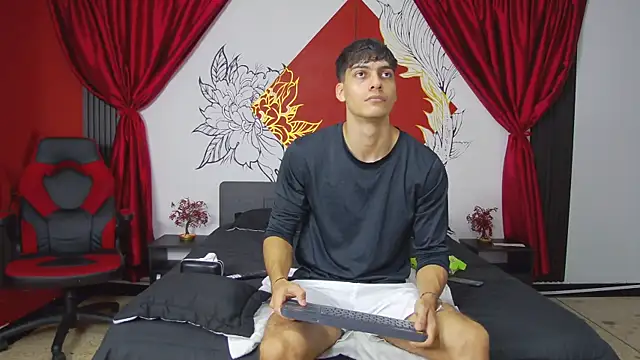 Snapshot of AlessioVitale chatting on 17, 1, 2026 AlessioVitale online show from 17, 1, 2026