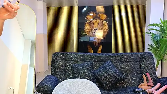 malen fitnessmilf online show from 12, 3, 2026