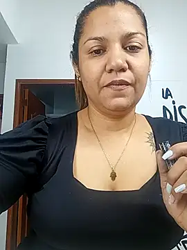 Samaraa Lee online show from 1, 12, 2025